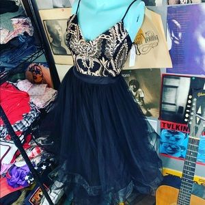 NWT IN:A Couture Embroidered Black Gold Formal metallic tulle cocktail dress